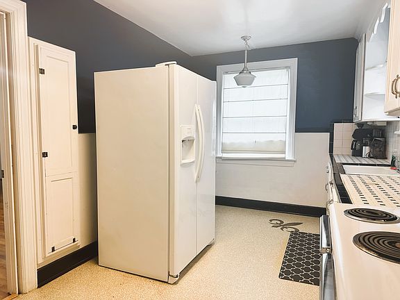 5th image of 1017 Colorado Ave #1