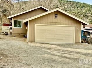 137 Oak St, Frazier Park, CA 93225