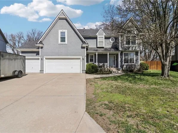 21218 W 51st St, Shawnee, KS 66218