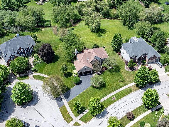 5th image of 4443 Esquire Cir
