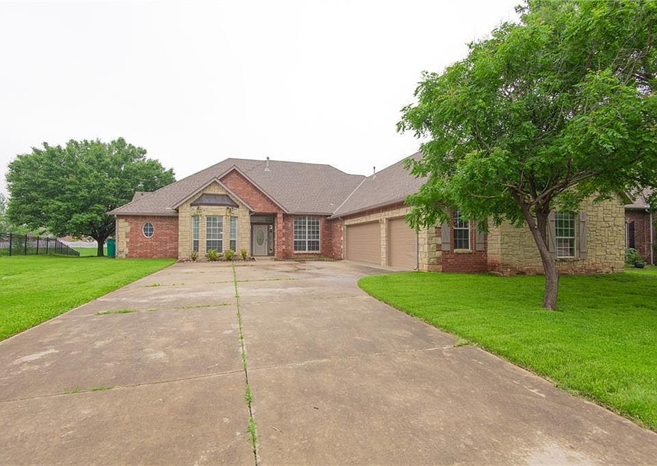 16521 Fenwick Blvd, Edmond, OK 73012 Zillow