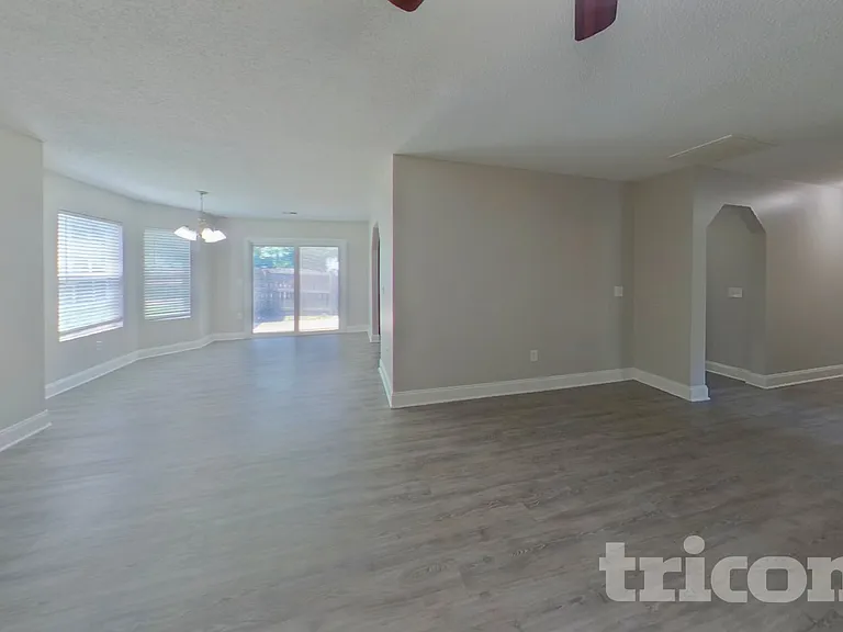 184 Park Place Dr — Photo 4
