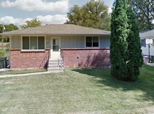 2016 N 32nd St, Lincoln, NE 68503