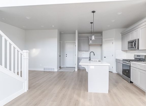 4th image of 4230 W Hardman Way #Townhouse