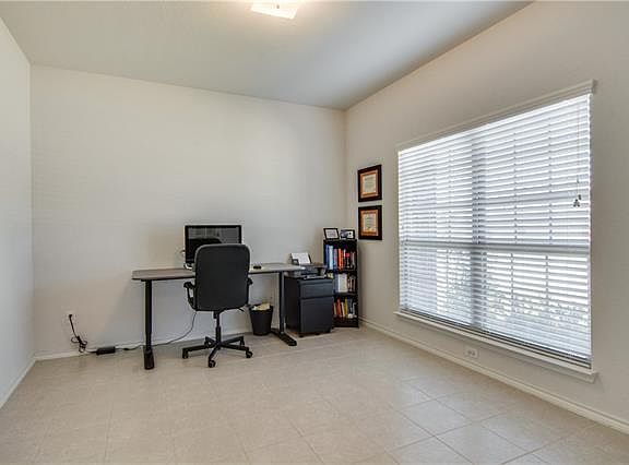 5th image of 13021 Palancar Dr