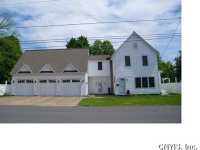 25 Fayette St, Camden, NY, 13316