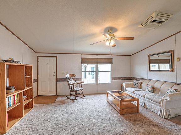 4th image of 7149 Gatling Dr NE