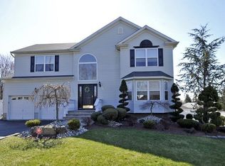 135 Disbrow Rd, Matawan, NJ 07747