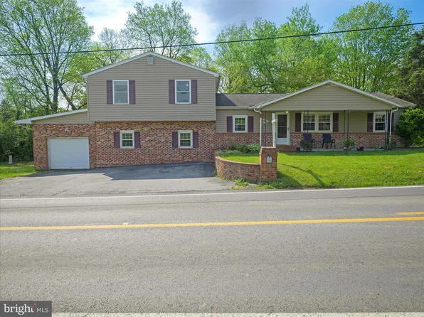 2986 Tabler Station Rd, Martinsburg, WV 25403