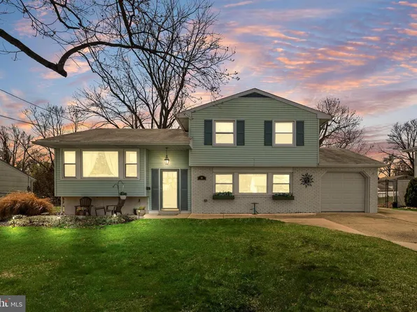 49 Haines Mill Rd, Delran, NJ 08075