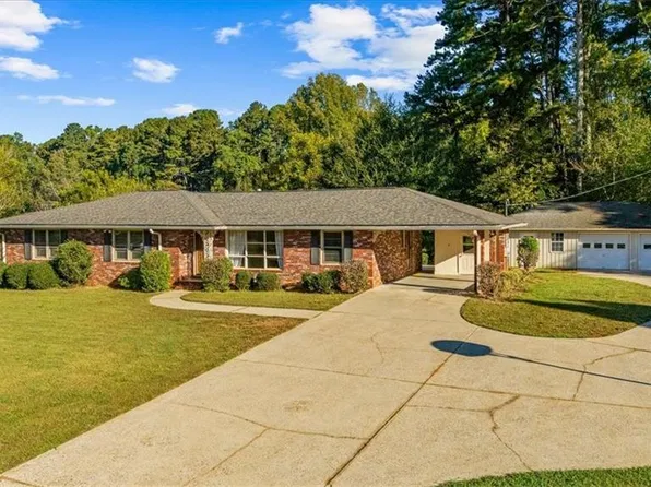 2005 Wilkie Rd, Alpharetta, GA 30004