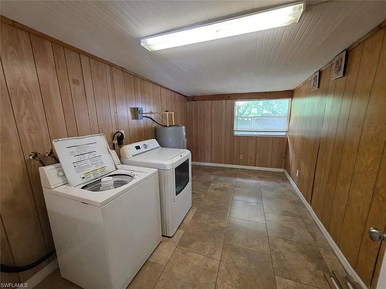 2103 Unity Ave — Photo 7