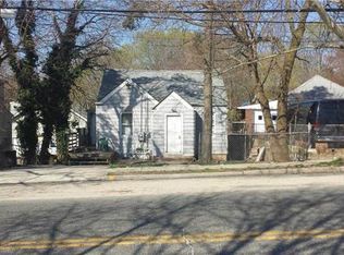185 Lowndes Ave, Huntington Station, NY 11746