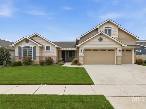 6406 E Canyon Crossing Dr, Nampa, ID 83687
