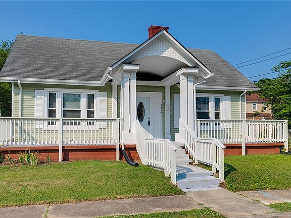2nd image of 3232 Jeter Ave