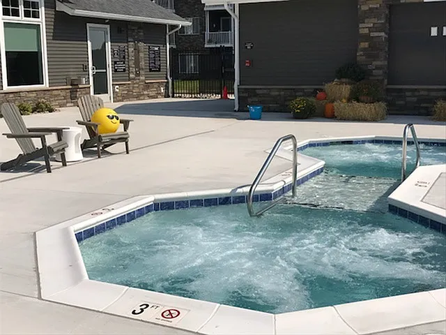 Dual Hot Tub