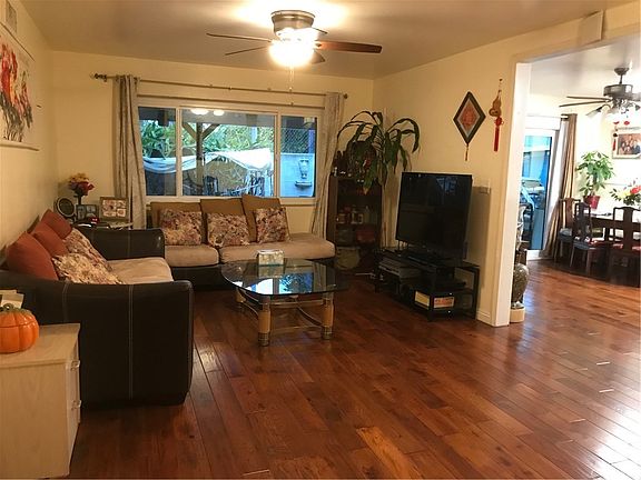 3rd image of 3418 Van Wig Ave