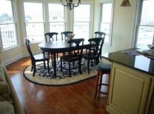 27 Division Ave, Surf City, NJ 08008