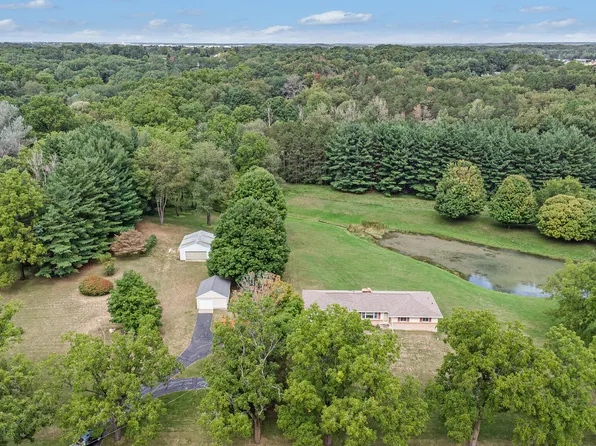 6455 76th St SE, Caledonia, MI 49316