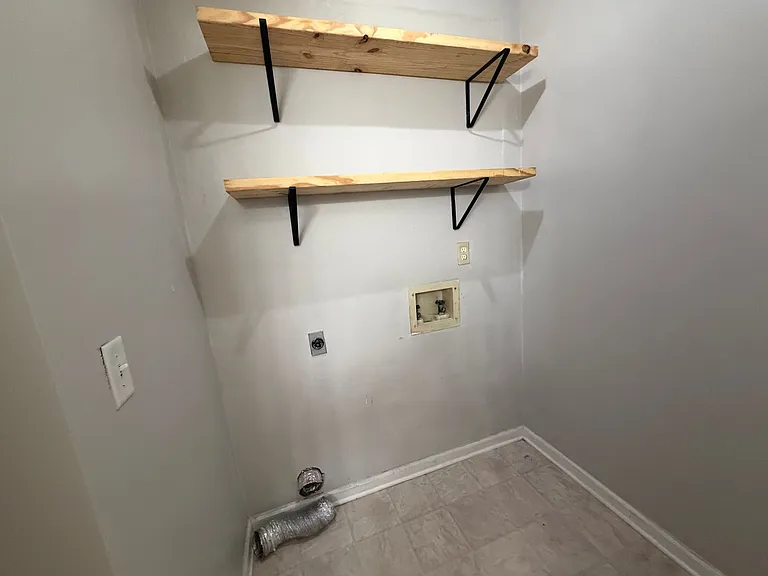 812 Ridgewood Way — Photo 10