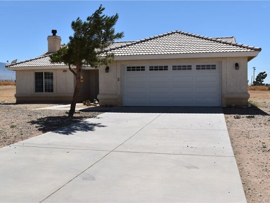 10434 Middleton Rd, Phelan, CA 92371