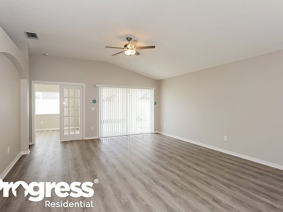 2nd image of 12620 Longcrest Dr