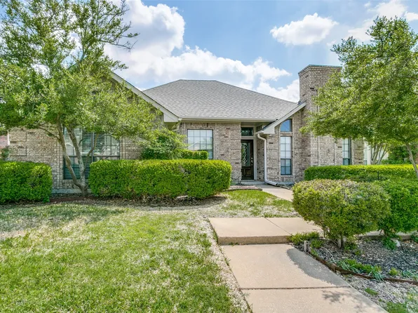 2006 Hearthstone Dr, Carrollton, TX 75010