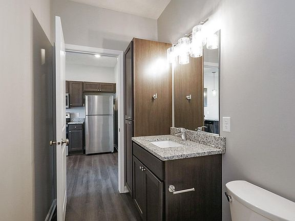 5th image of 2960 S Coddington Ave #1X1A
