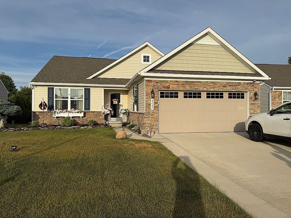 1st image of 4161 Hidden Village Dr