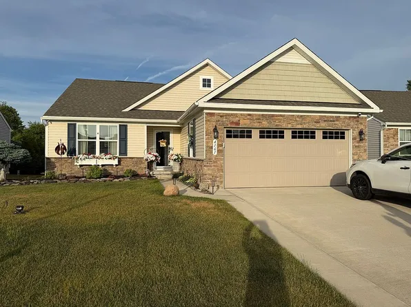 4161 Hidden Village Dr, Perry, OH 44081
