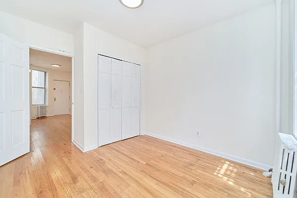 Rented by Living New York | media 12