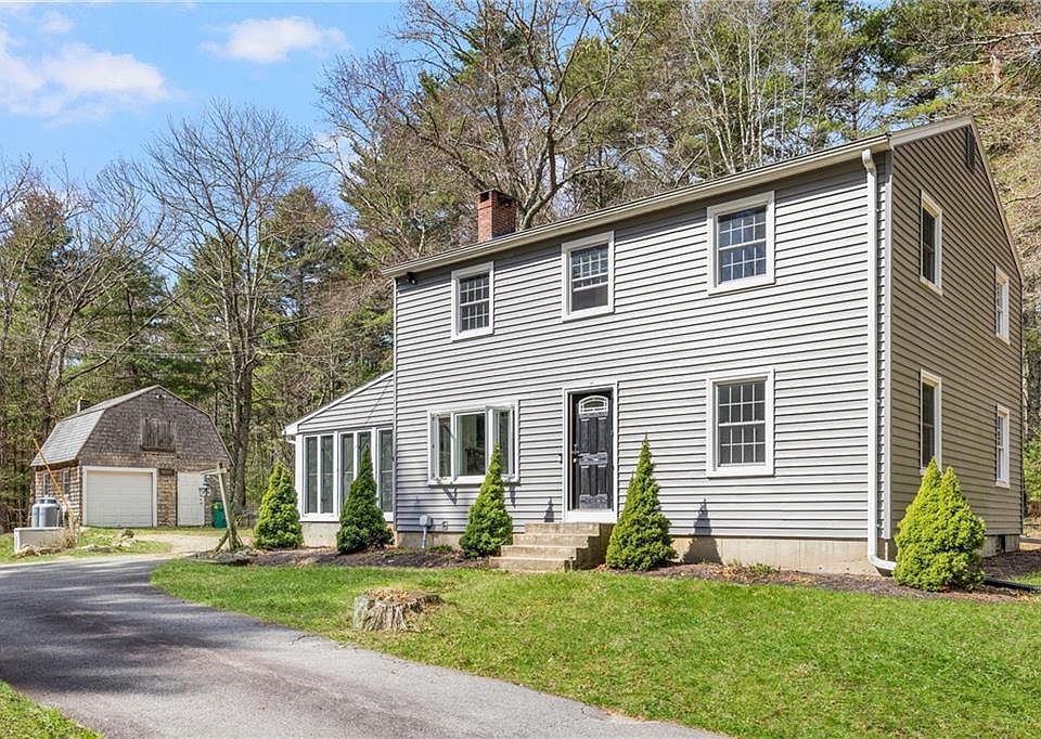 1st image of 35 Hallville Rd
