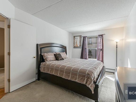 4th image of 136 W 117th St APT 3