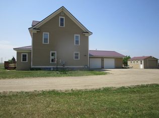 2226 135th St SW, Aberdeen, SD 57401