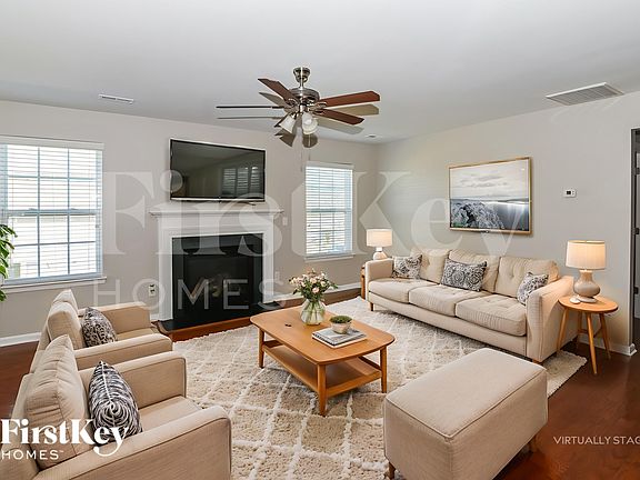 3rd image of 1544 Moss Creek Dr
