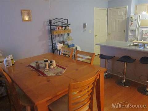 2nd image of 53256 Glen Oak Dr