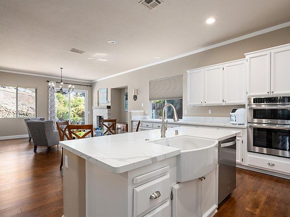 4th image of 4135 Beasley Dr
