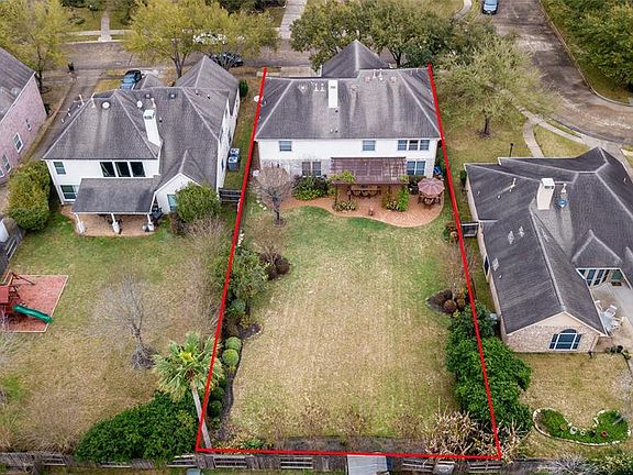 3rd image of 12219 Shady Downs Dr