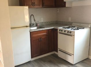 1011 W St #1, Sacramento, CA 95818