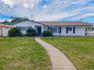 13594 Monalee Ave, Seminole, FL 33776