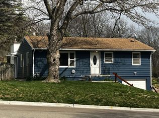 417 Wendy Heights Rd, Council Bluffs, IA 51503