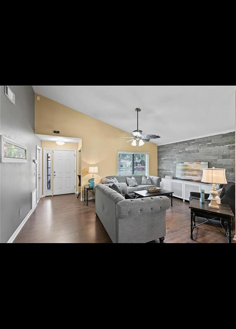 7848 Winter Song Dr — Photo 2