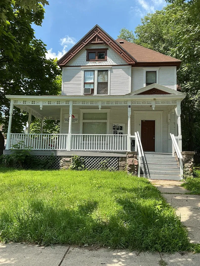 11 N. Normal (Bushwood Properties LLC) — Photo 1