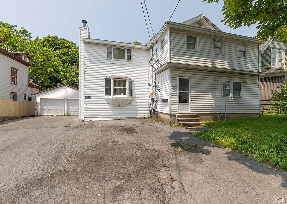 1st image of 417 Kirkpatrick St