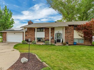 1029 N Walburk Ave E, Layton, UT 84040