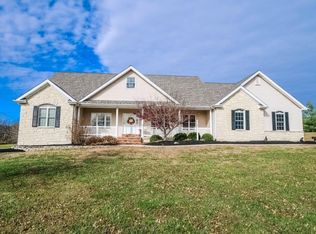 411 Brook Meadow Ct, Troy, MO 63379