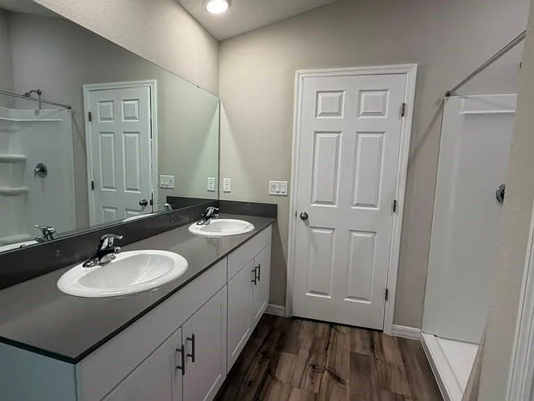 4904 Mainsail St — Photo 24
