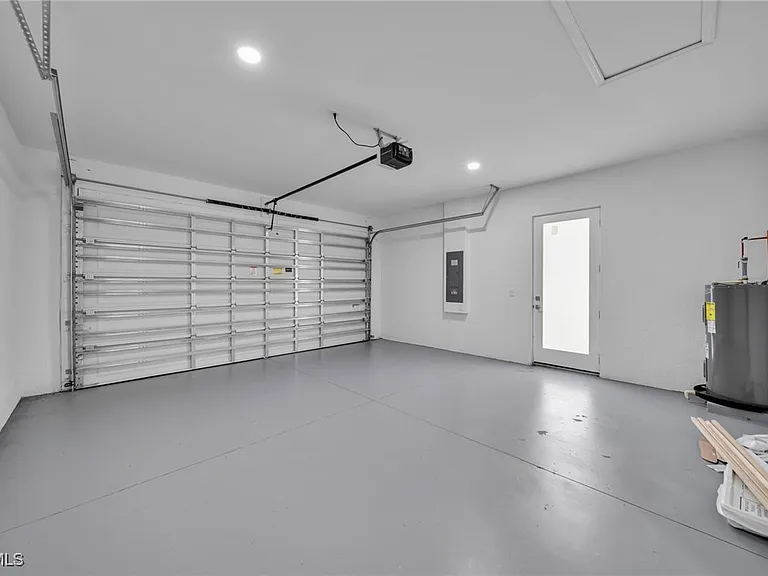 312 Harrison Dr — Photo 18