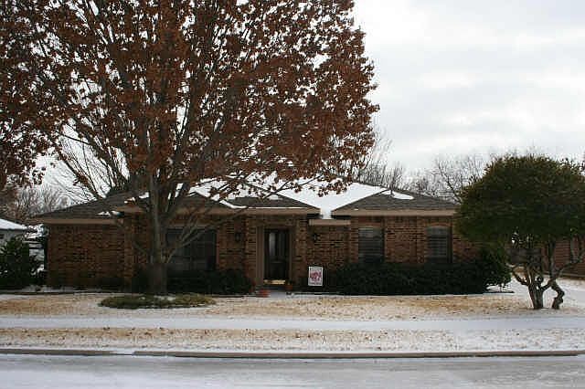 1st image of 403 Cozby Ave