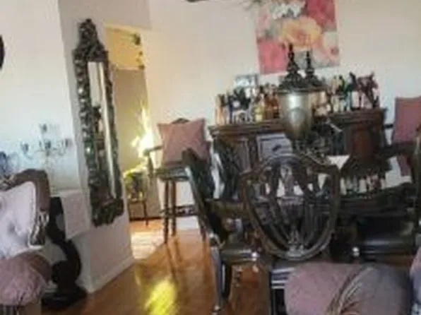 1517 39th Street image 10 of 11